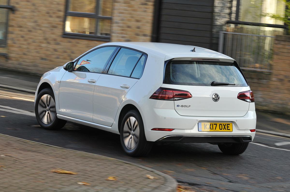 Volkswagen e-Golf rear
