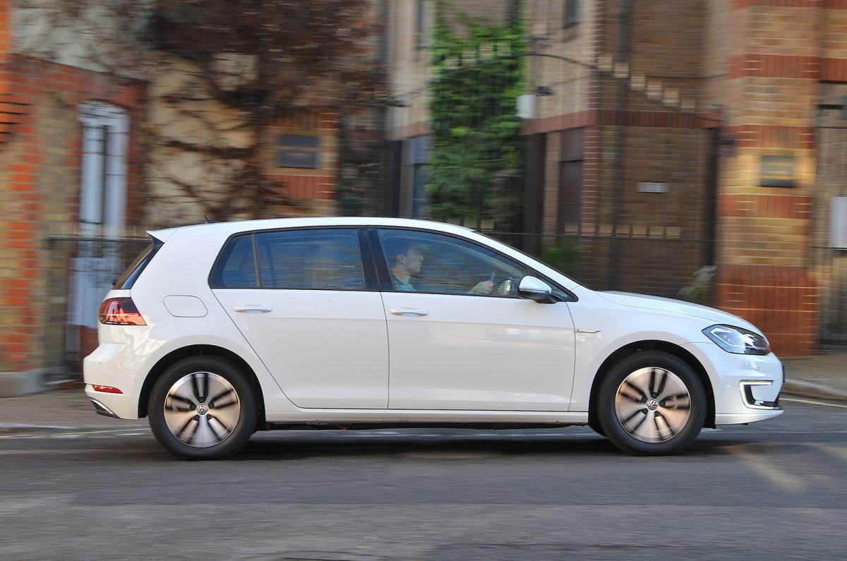 Volkswagen e-Golf side