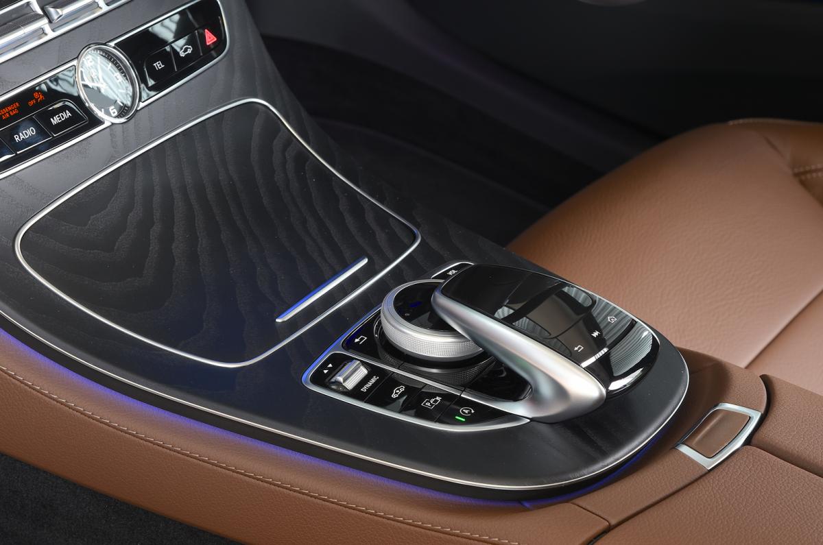 Mercedes E-Class All-Terrain infotainment controller