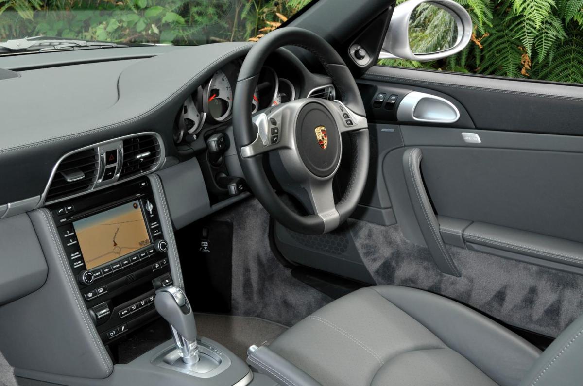 Used Porsche 911 Coupe (05-12)
