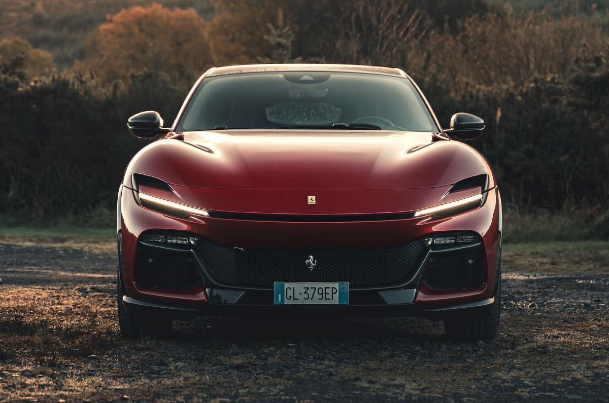 Ferrari Purosangue front static