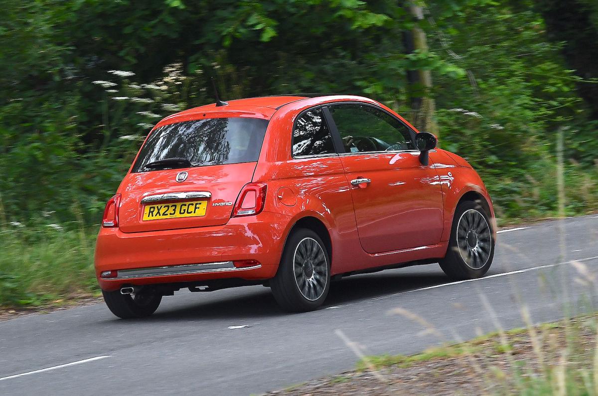 Fiat 500 Hybrid rear right driving