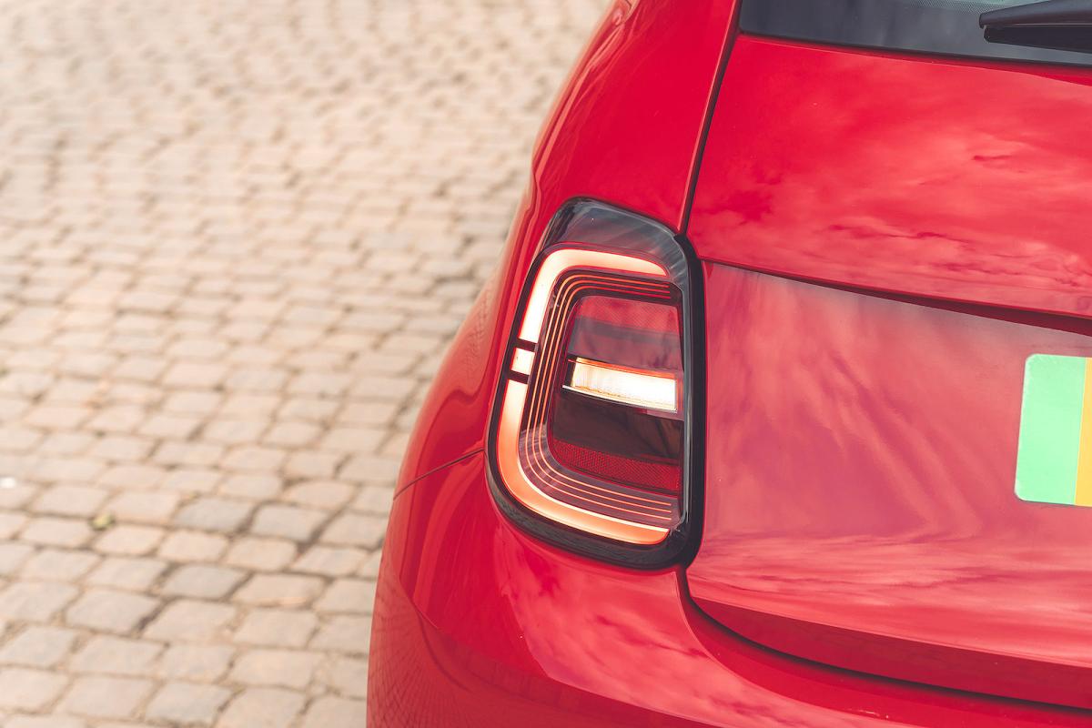 Fiat 500e rear lights
