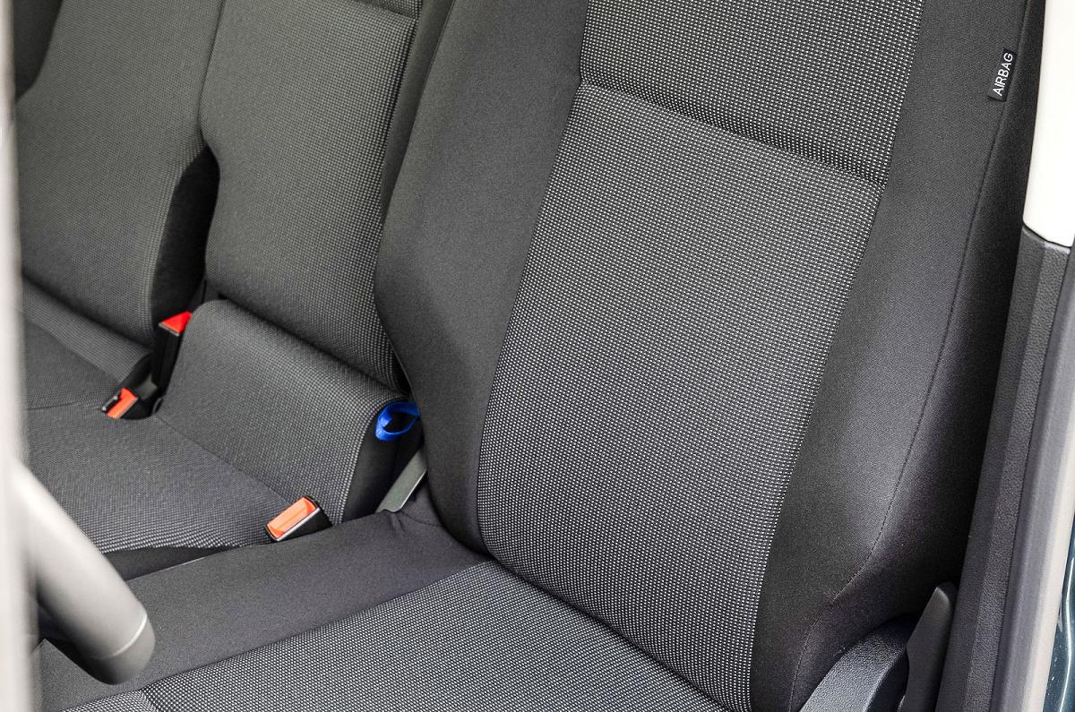 Fiat Doblo front seats
