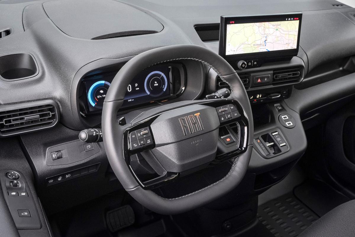 Fiat Doblo steering wheel