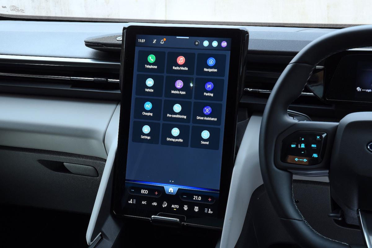Ford Capri infotainment touchscreen