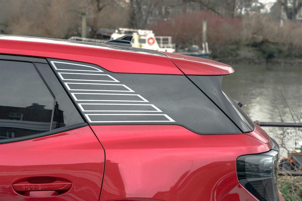 Ford Explorer rear detail