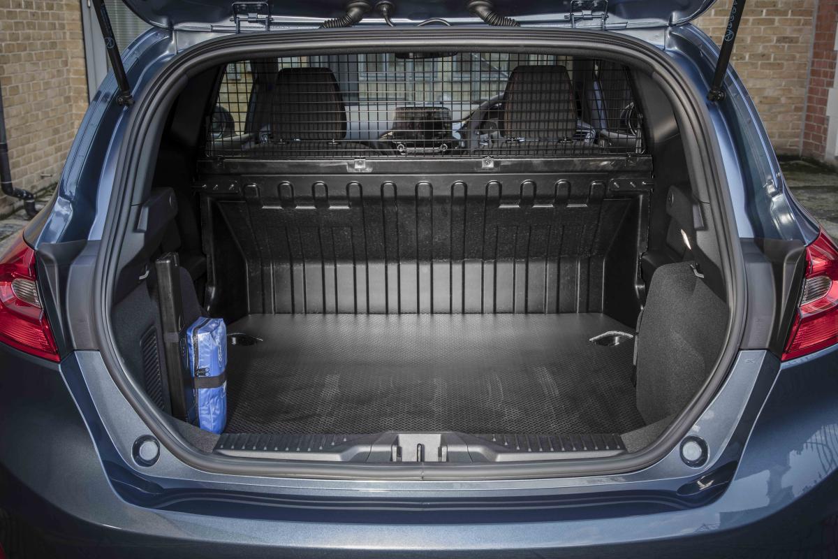 Ford Fiesta Van boot open load space