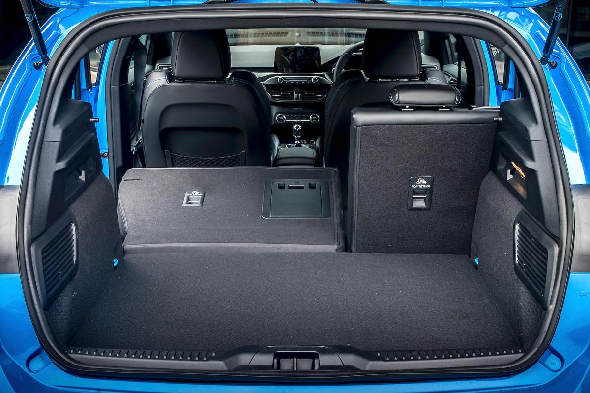 Ford Focus ST boot