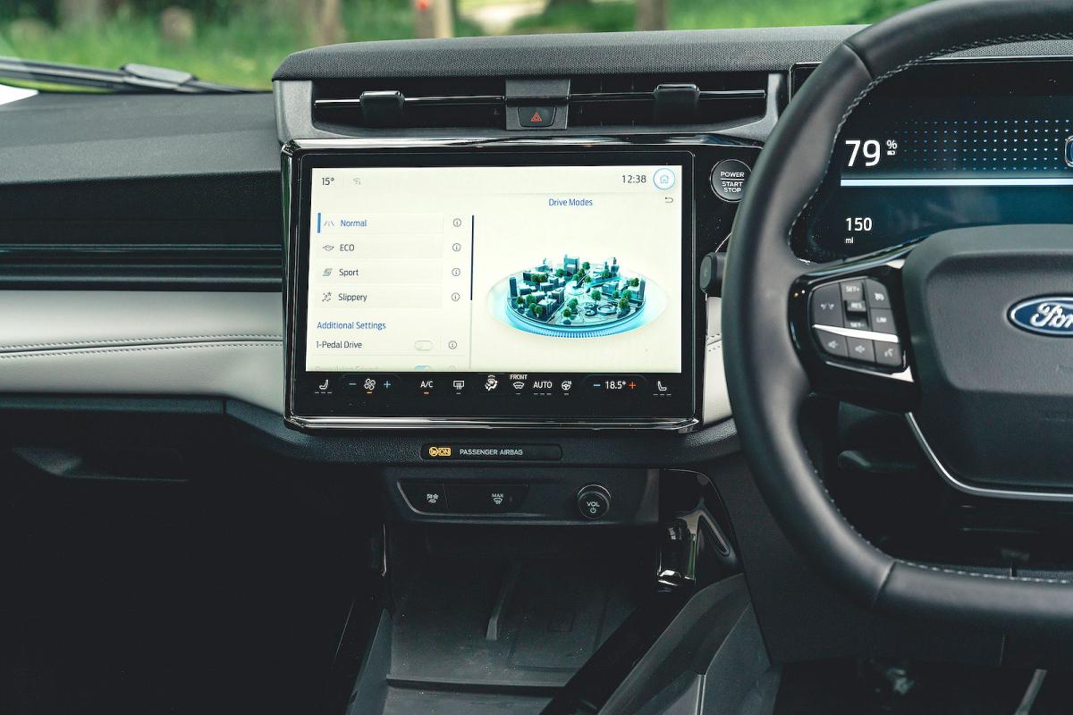Ford Puma Gen-E infotainment touchscreen