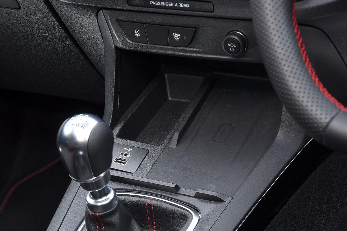 Ford Puma interior detail
