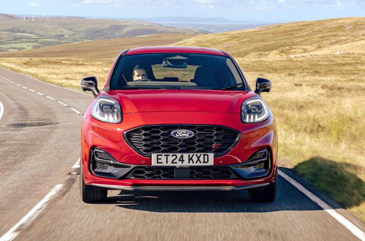 Ford Puma ST front driving