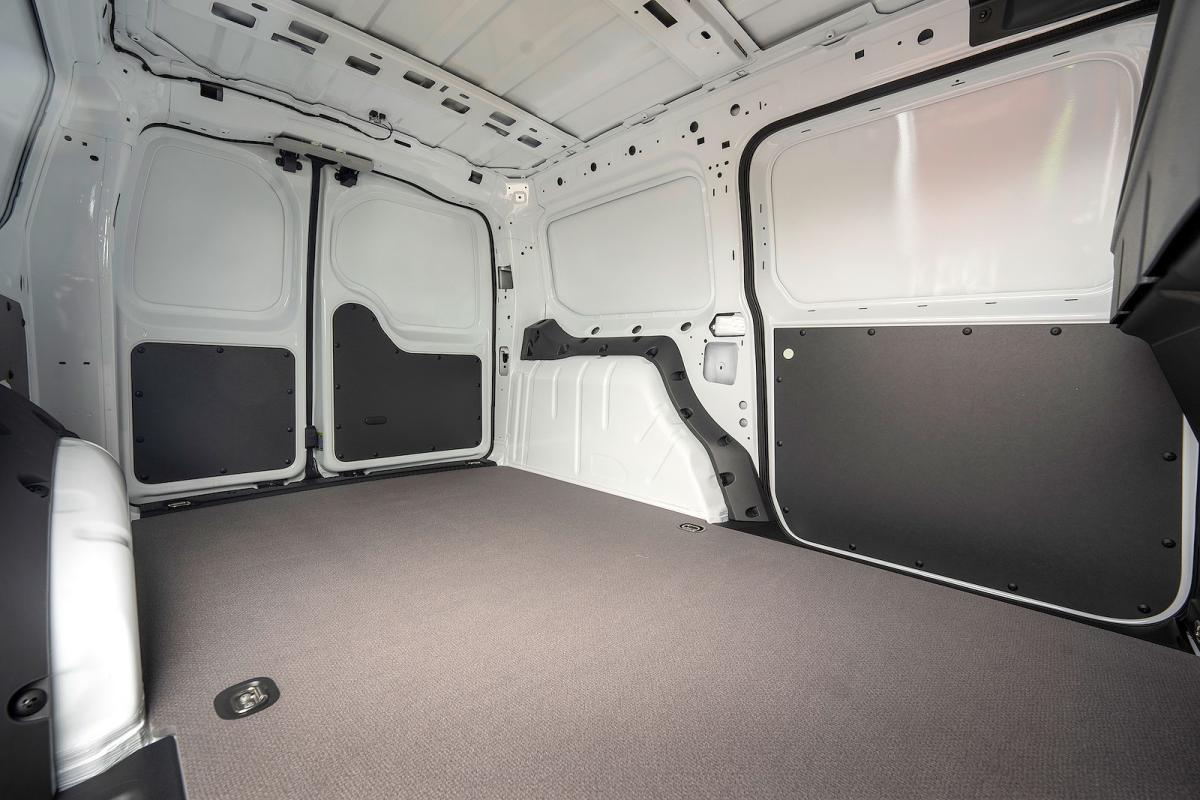 Ford Transit Connect LWB load bay