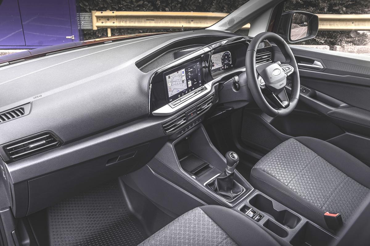 Ford Transit Connect SWB dashboard