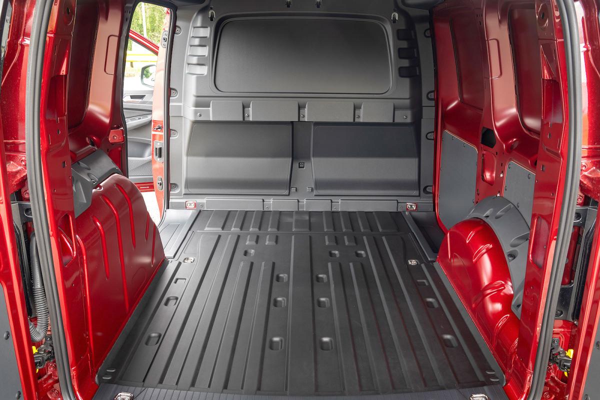 Ford Transit Connect SWB load bay