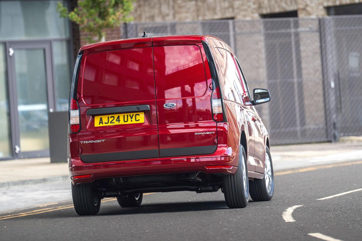 Ford Transit Connect SWB rear cornering