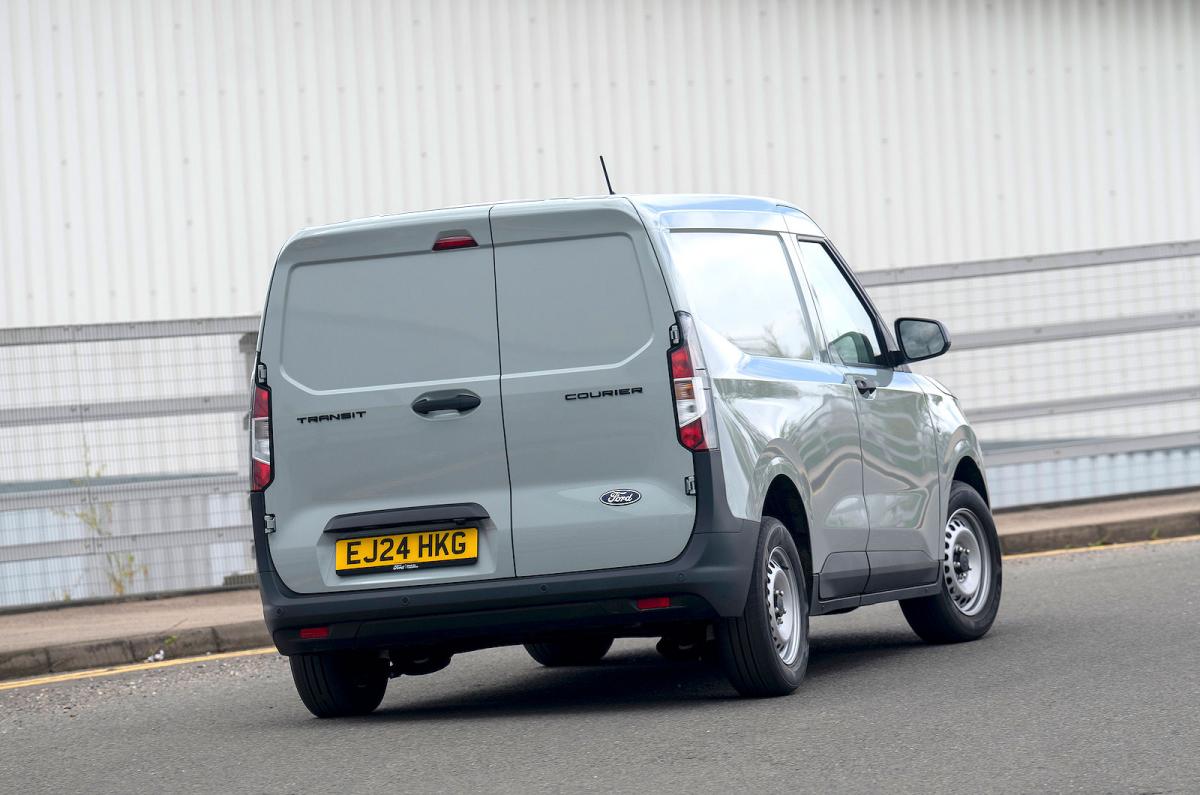 Ford Transit Courier rear cornering