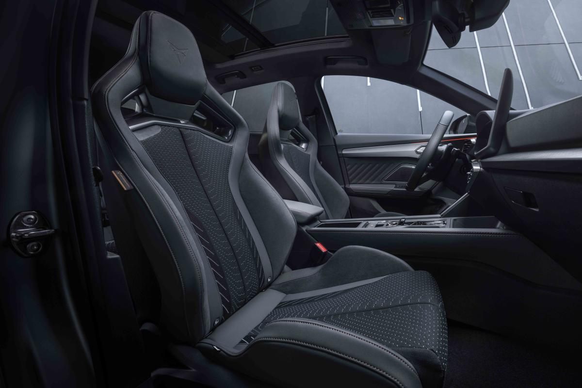 Cupra Formentor interior