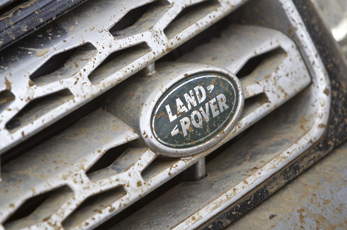 Land Rover Freelander muddy badge