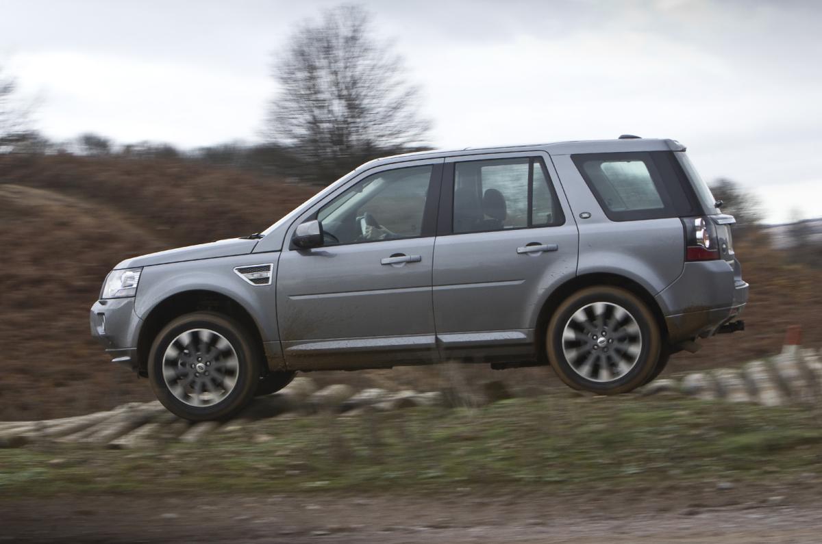 Land Rover Freelander side off road