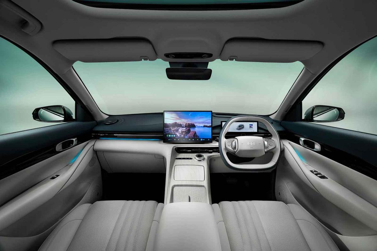 Geely EX5 interior