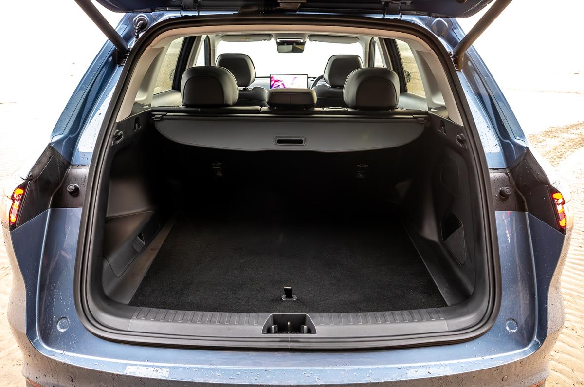 Geely Starray boot