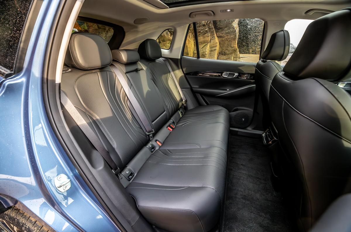 Geely Starray rear seats