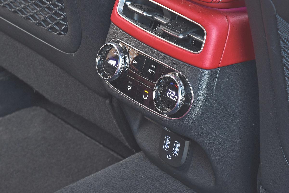Genesis GV70 interior detail