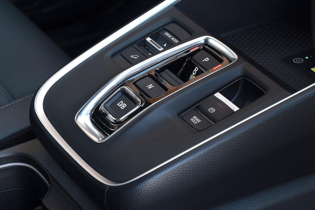 Honda CR-V interior detail