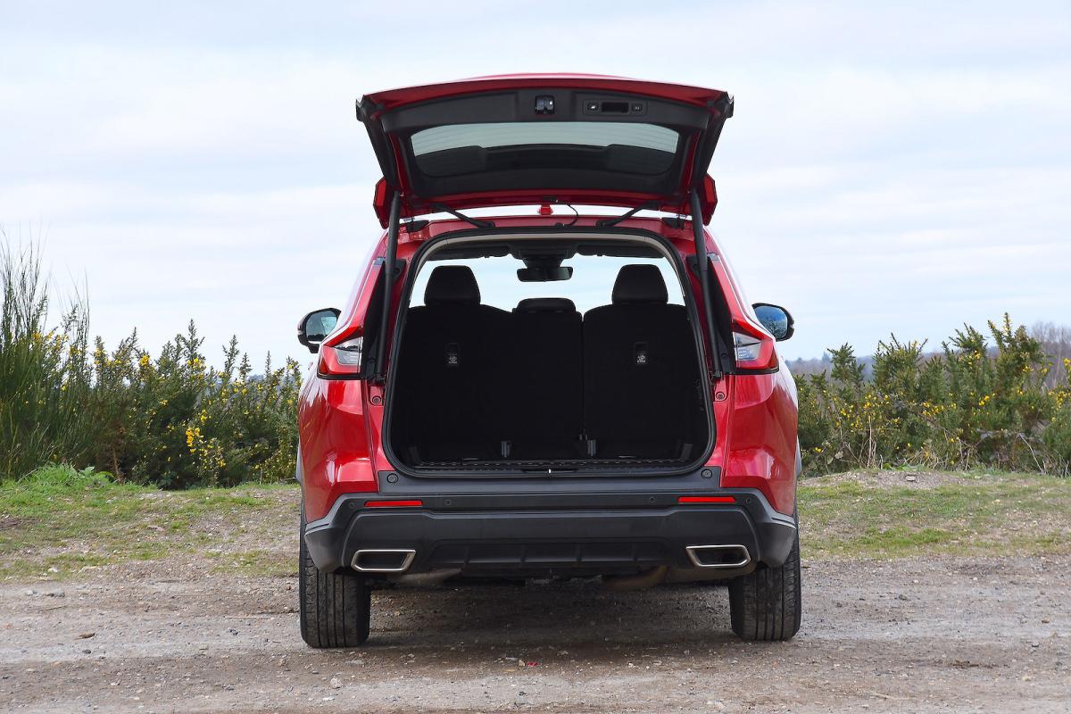 Honda CR-V rear static boot open