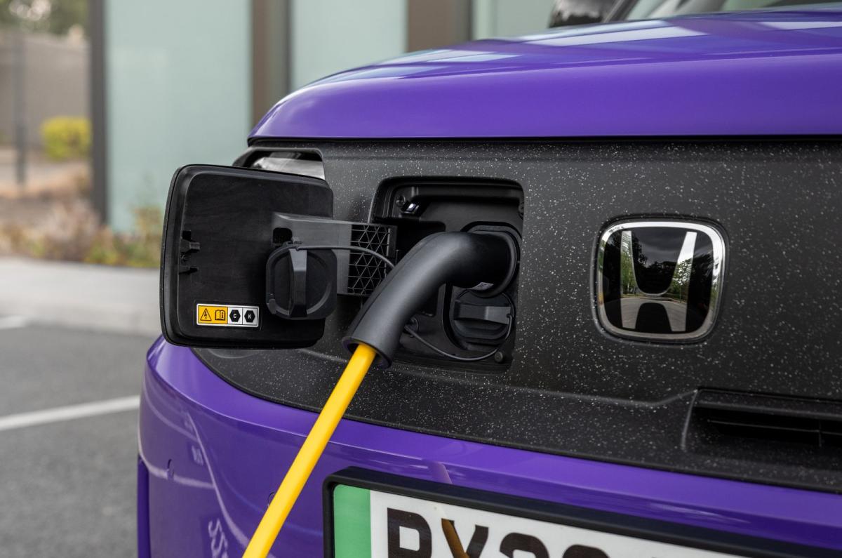 Honda Super N exterior details