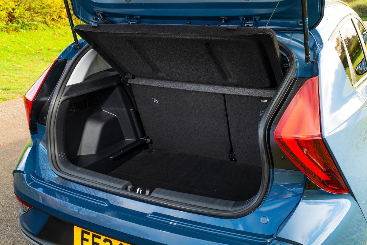 Hyundai Bayon boot