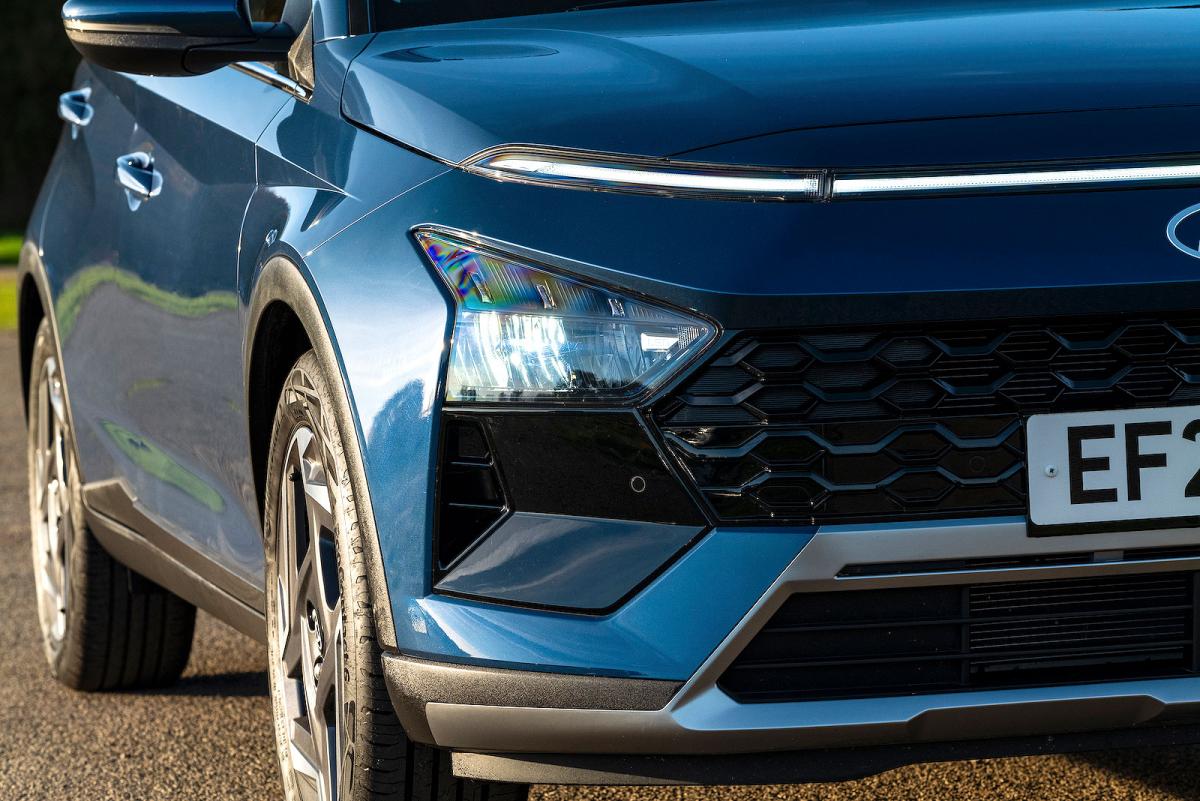 Hyundai Bayon headlights
