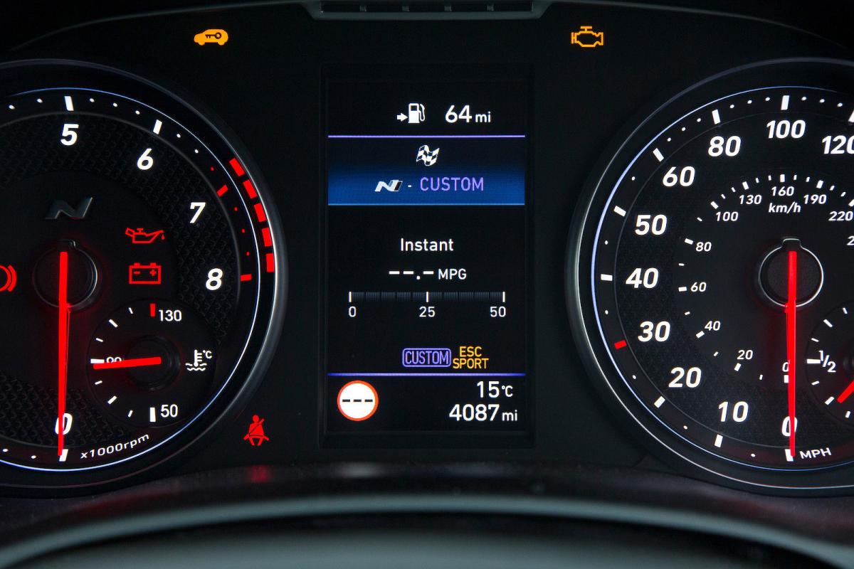 Hyundai i30 N interior driver display