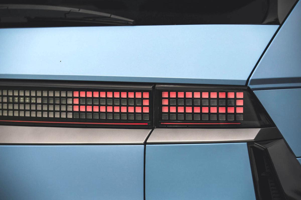 Hyundai Ioniq 5 N rear lights