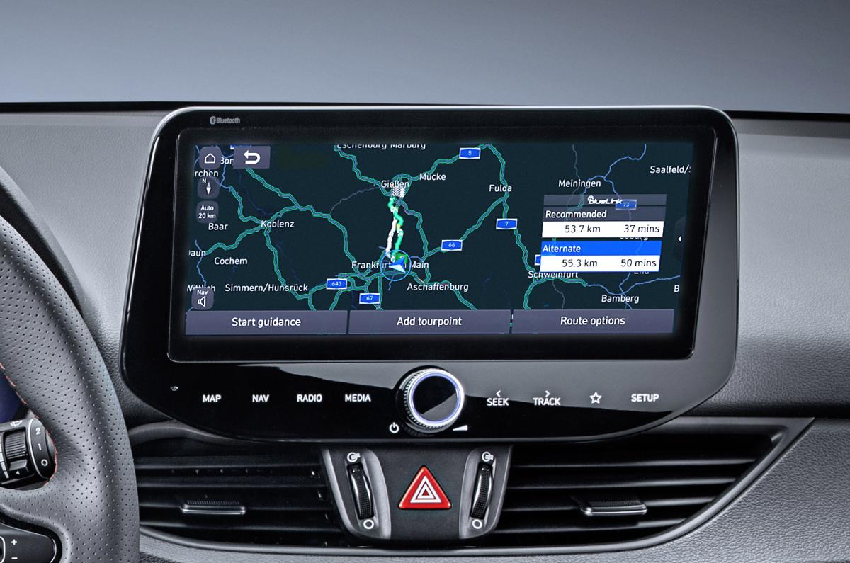 Hyundai i30 Tourer 2022 interior infotainment