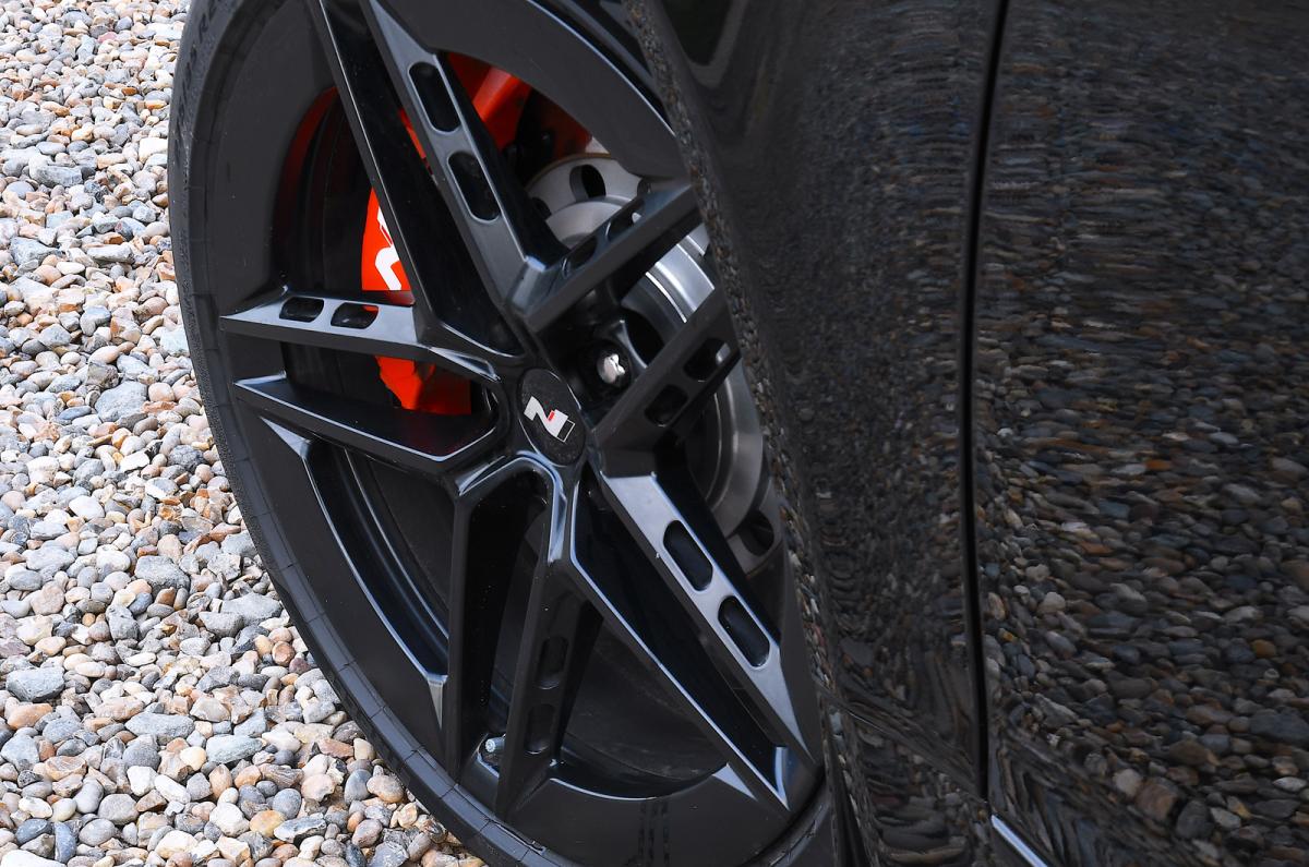 Hyundai Ioniq 6 N alloy wheel