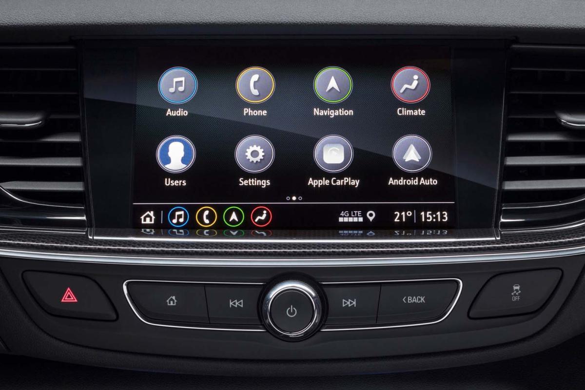 Vauxhall Insignia Sports Tourer 2019 infotainment