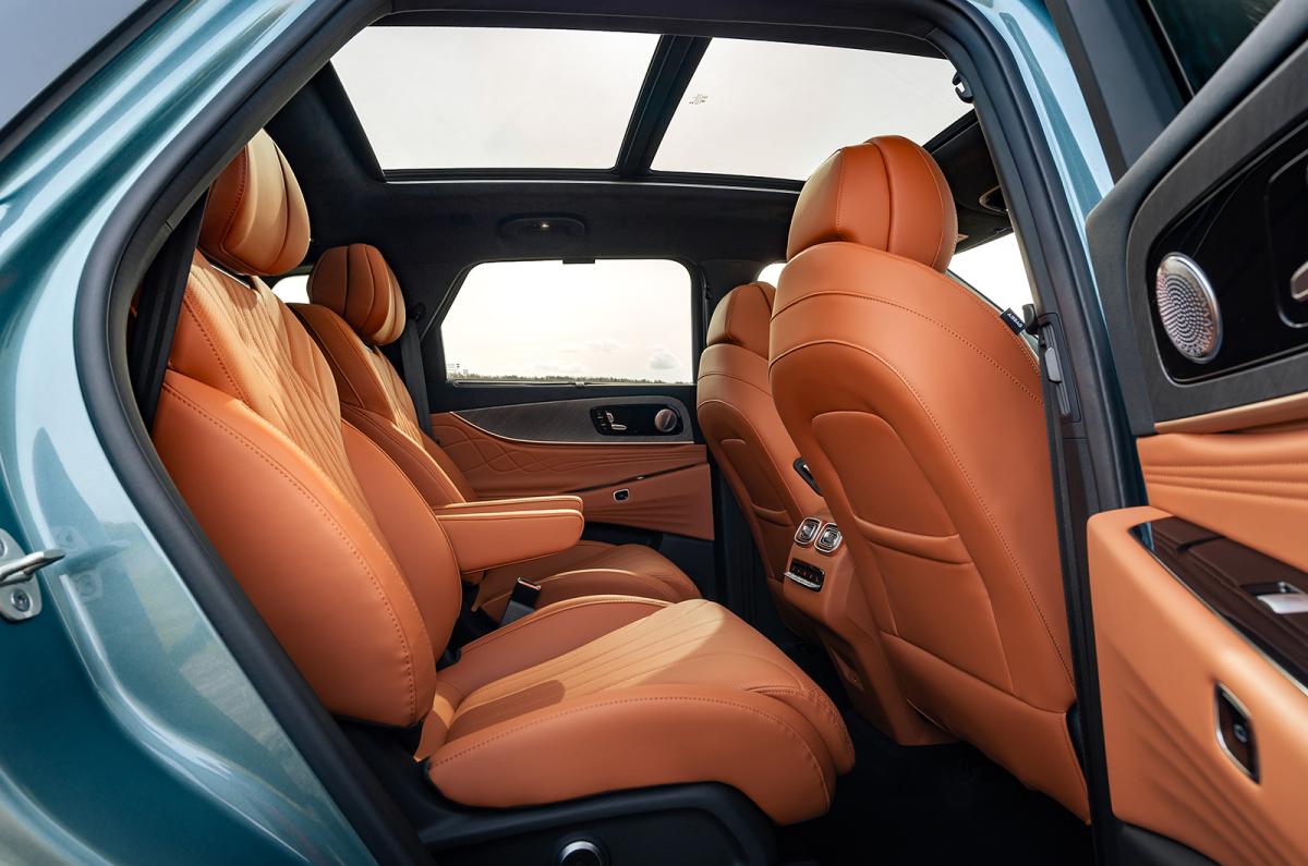 Jaecoo 8 rear seats