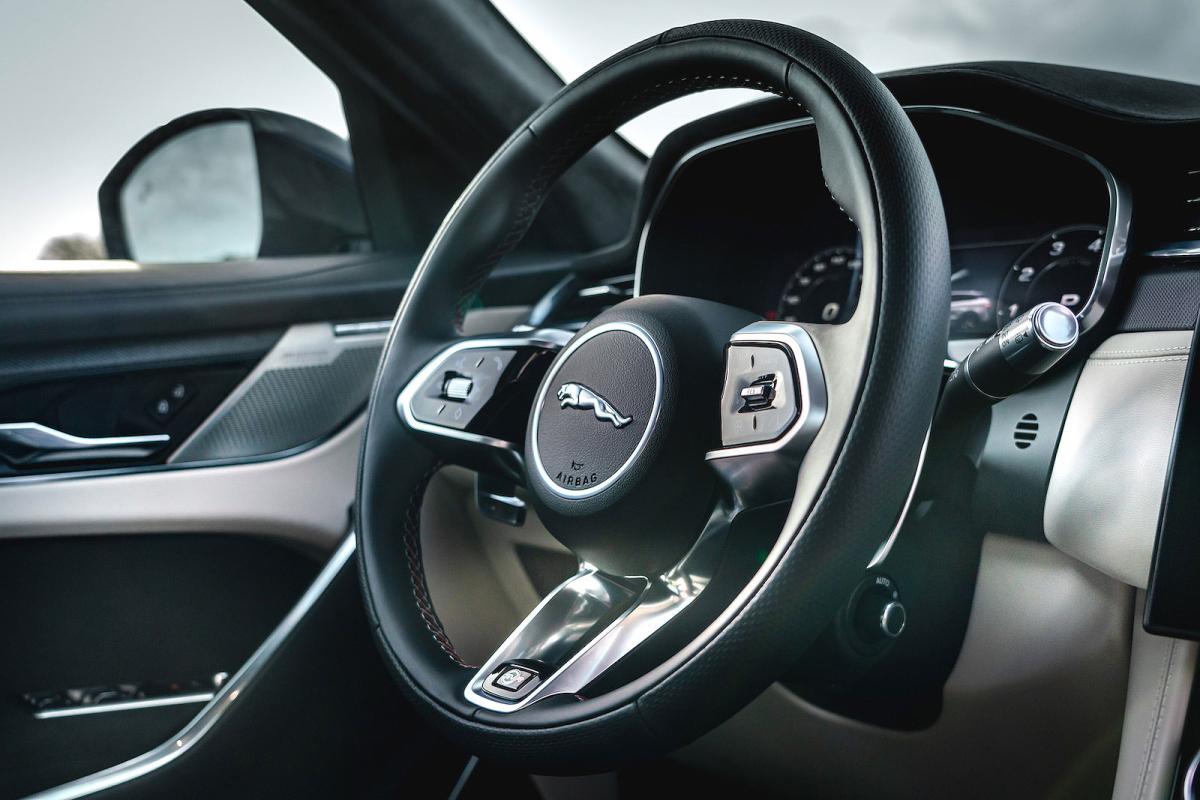 Jaguar F-Pace SVR interior steering wheel