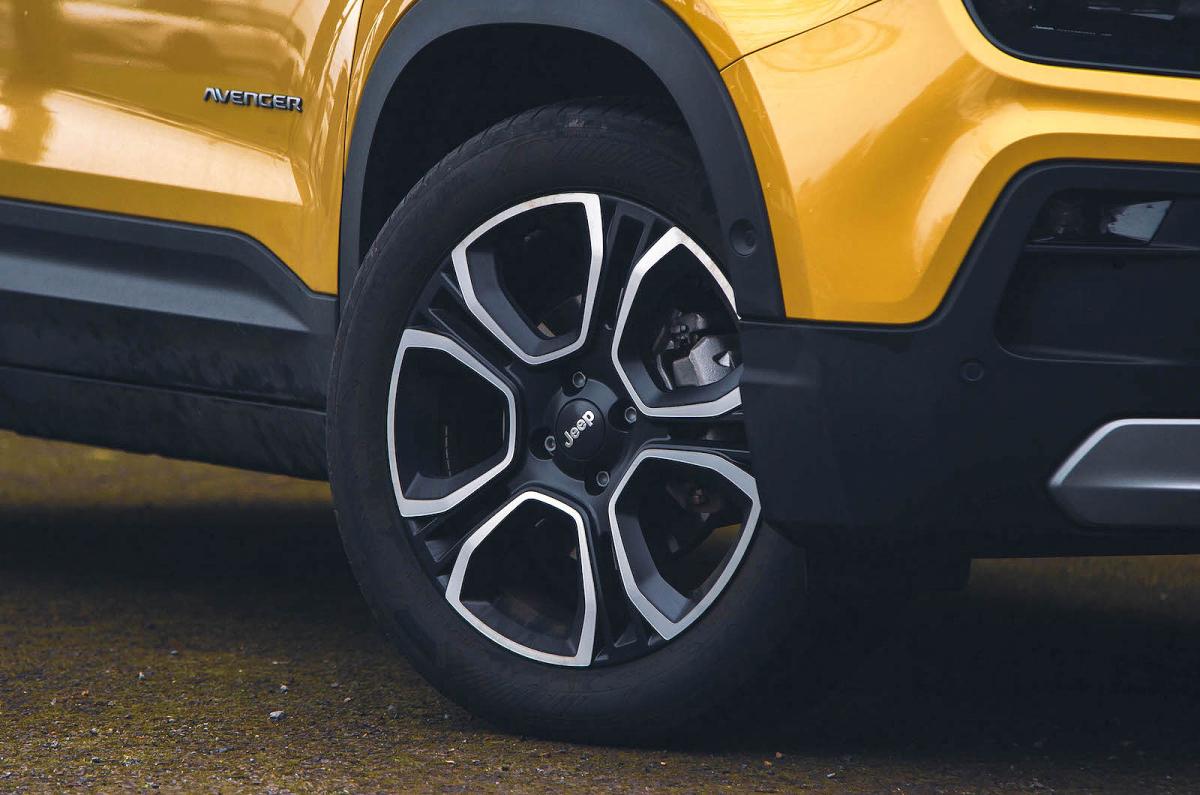 Jeep Avenger Electric alloy wheel
