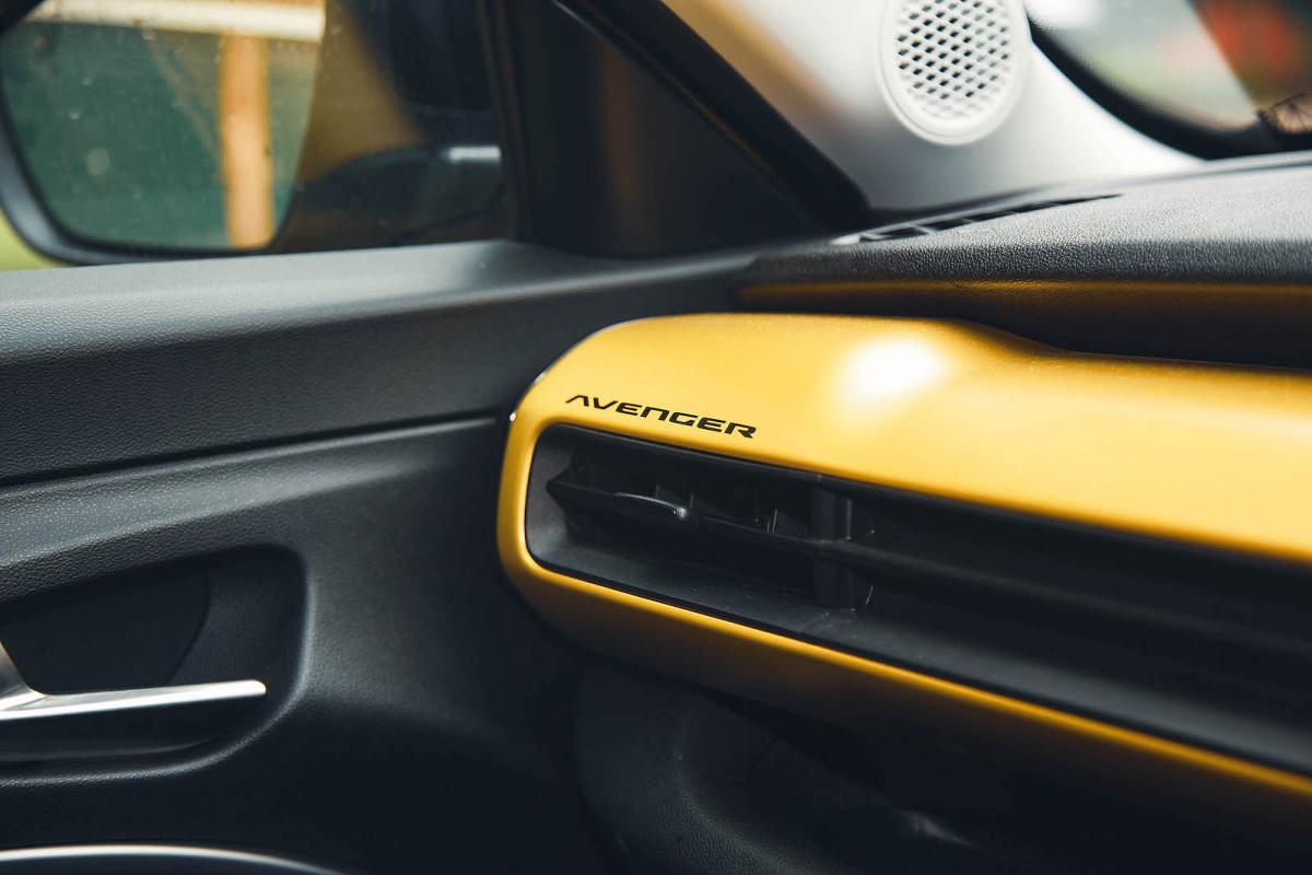 Jeep Avenger Electric dashboard detail