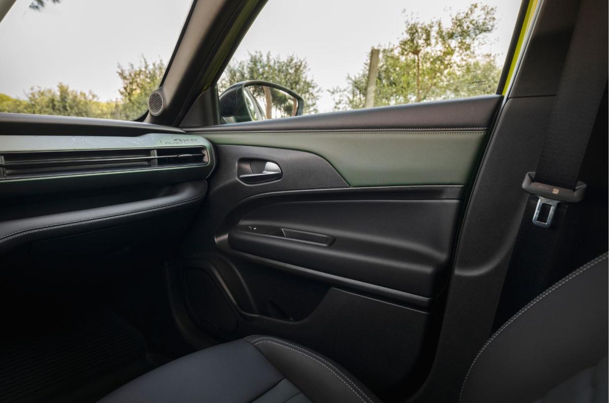 Jeep Avenger interior detail