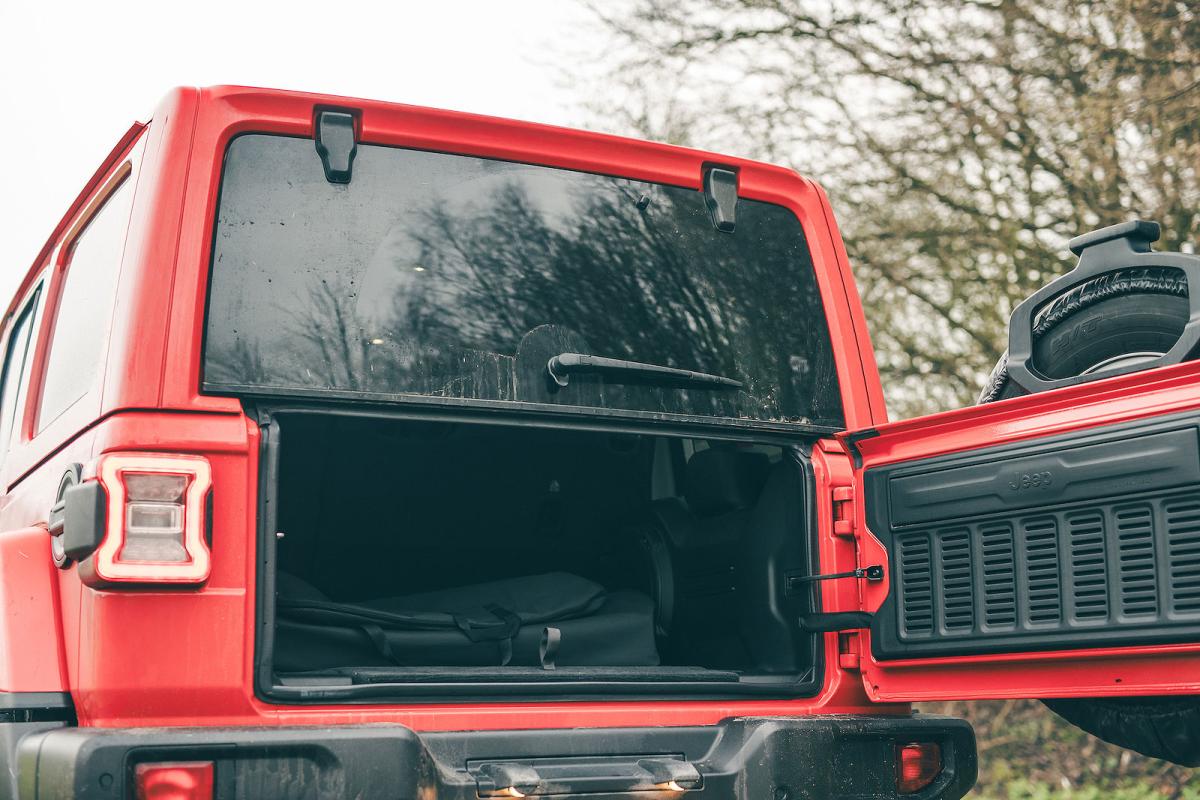 Jeep Wrangler boot