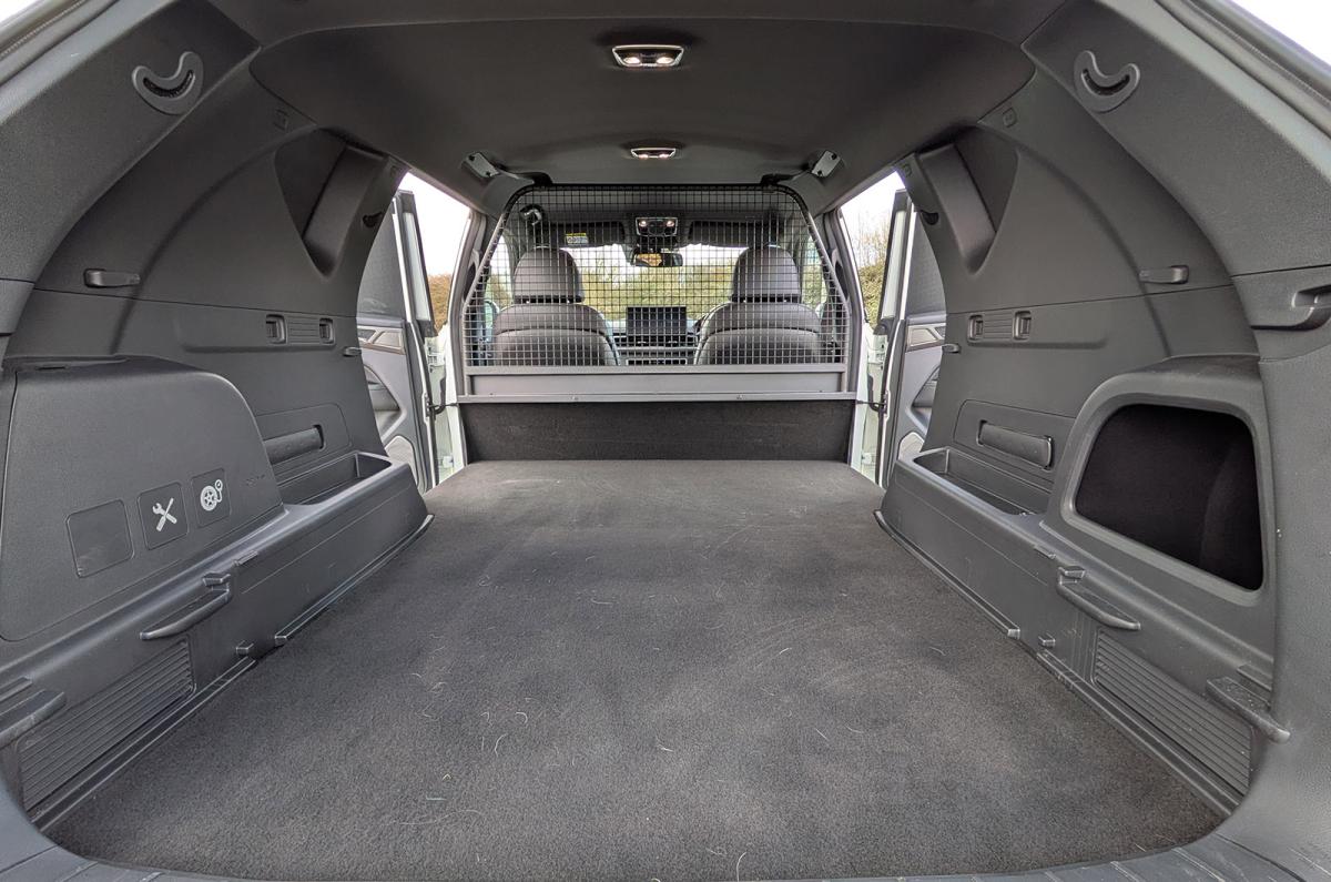 KGM Rexton Commercial load bay