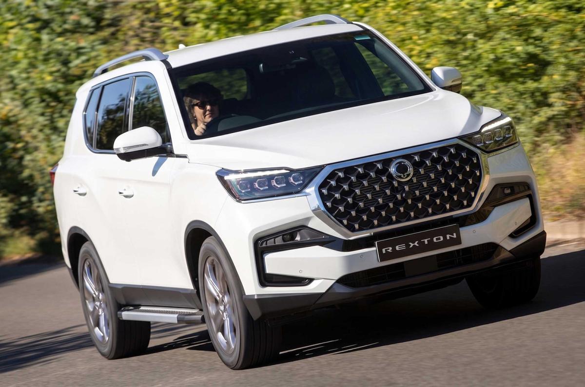 KGM Rexton Commercial driving front right