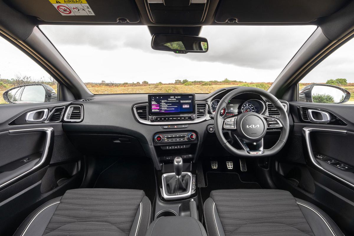 Kia Ceed dashboard