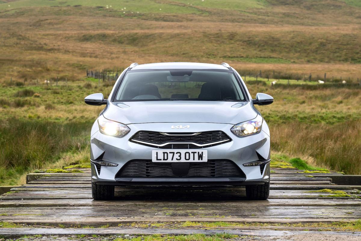Kia Ceed Sportswagon front static
