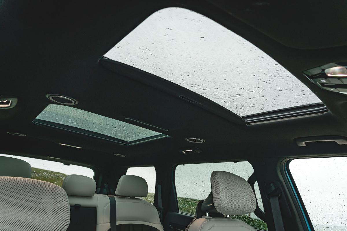 Kia EV9 panoramic roof