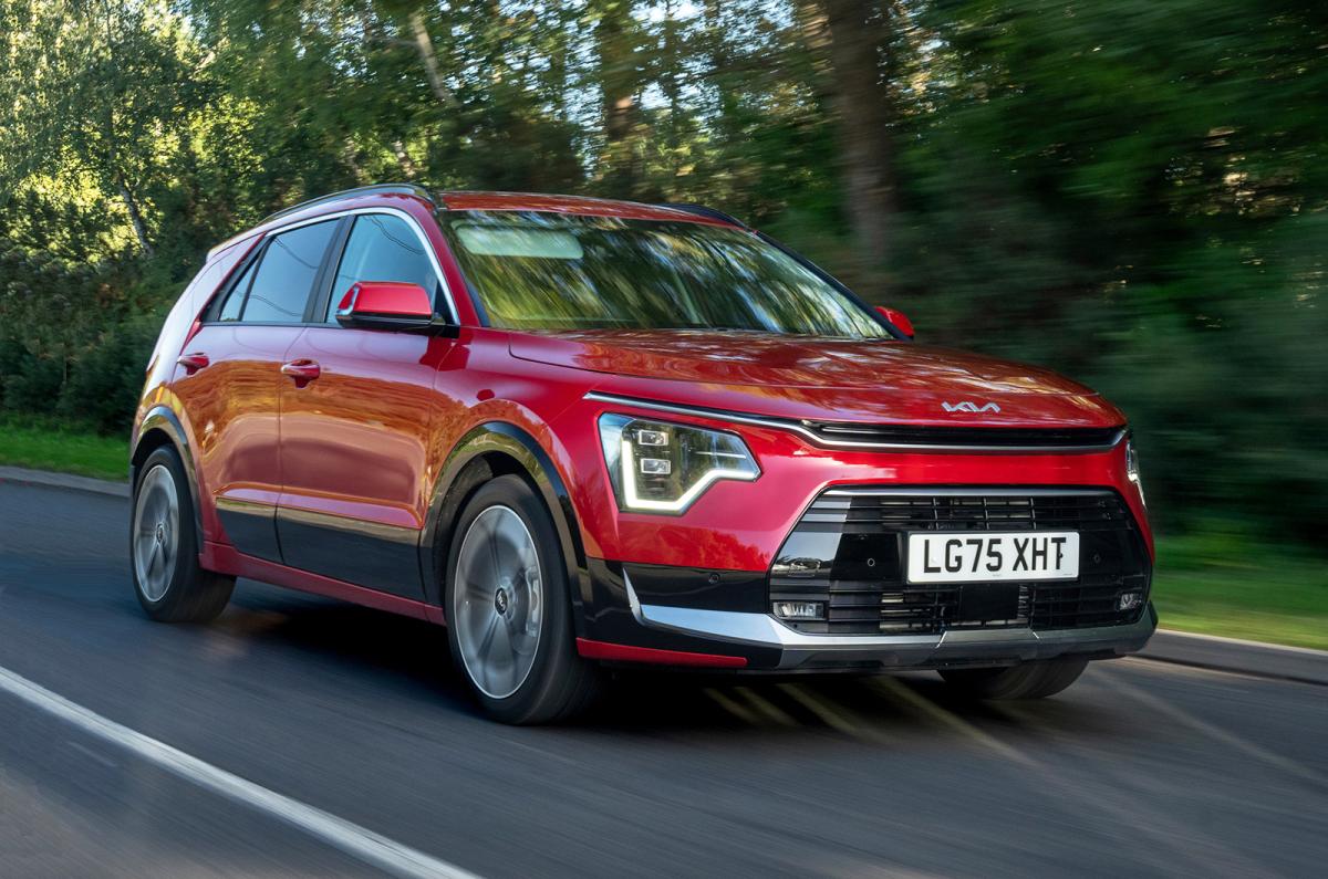 Kia Niro driving